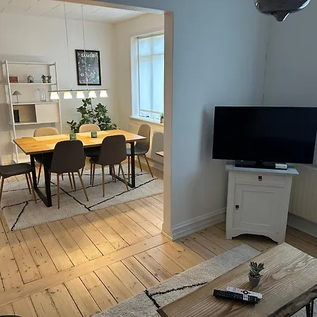 Plads Til 5 * Samsø